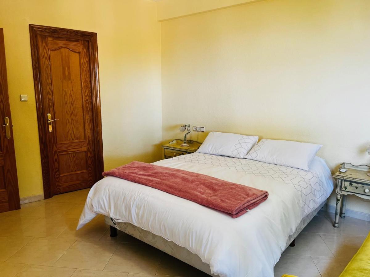 Villa Romeo Benalmadena Bagian luar foto