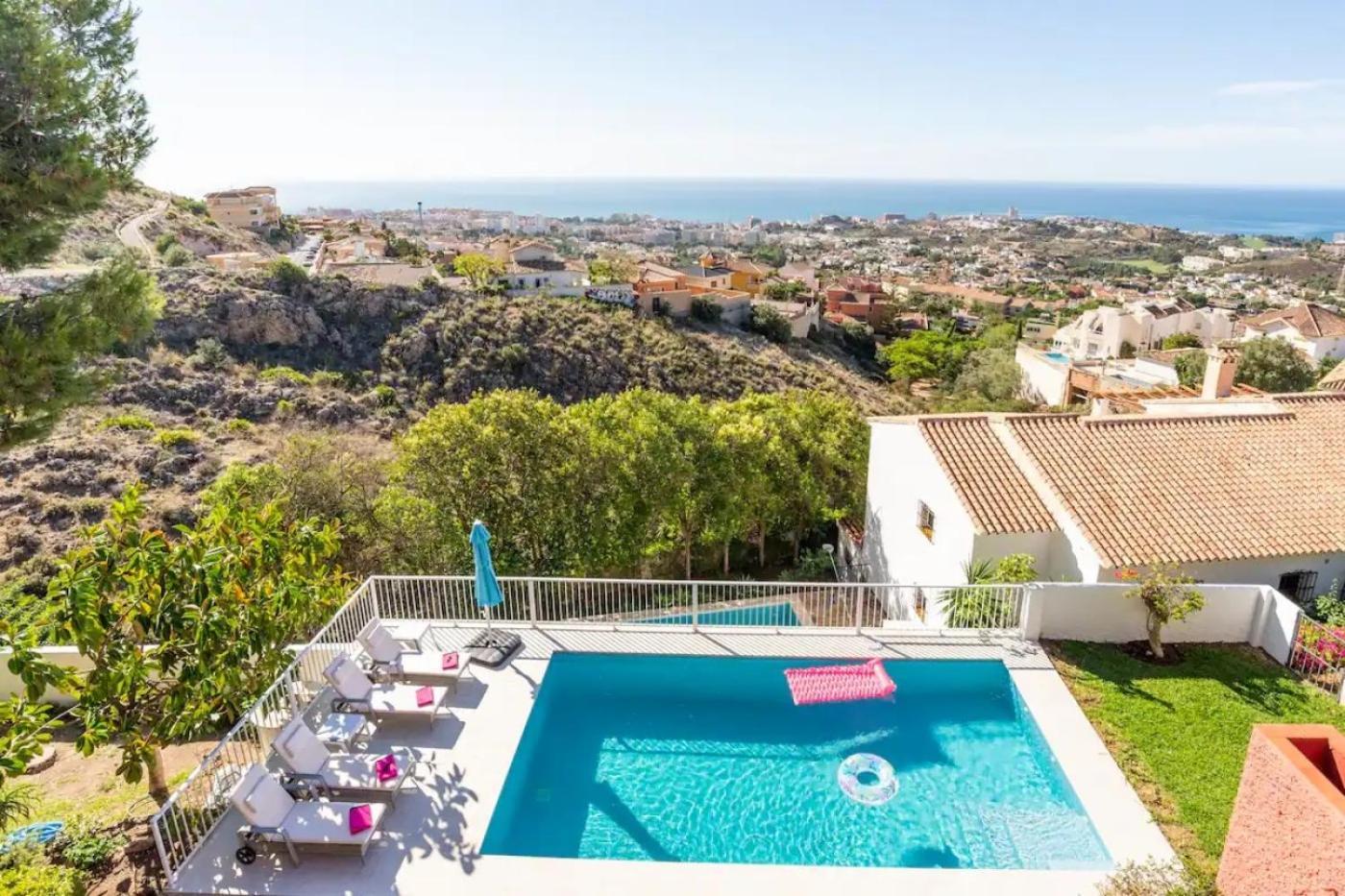Villa Romeo Benalmadena Bagian luar foto